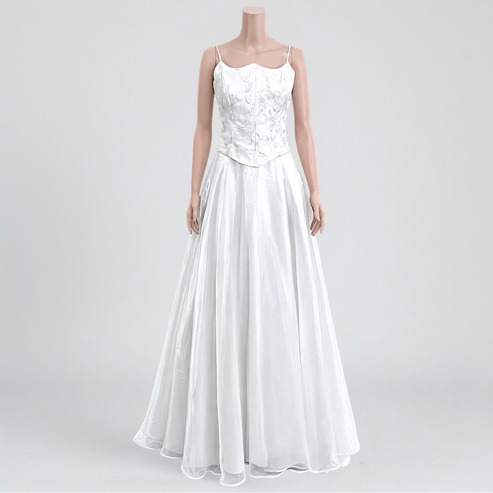 Lenovia 2-Piece Corset Lace-Up Ball Gown & Skirt – Size M